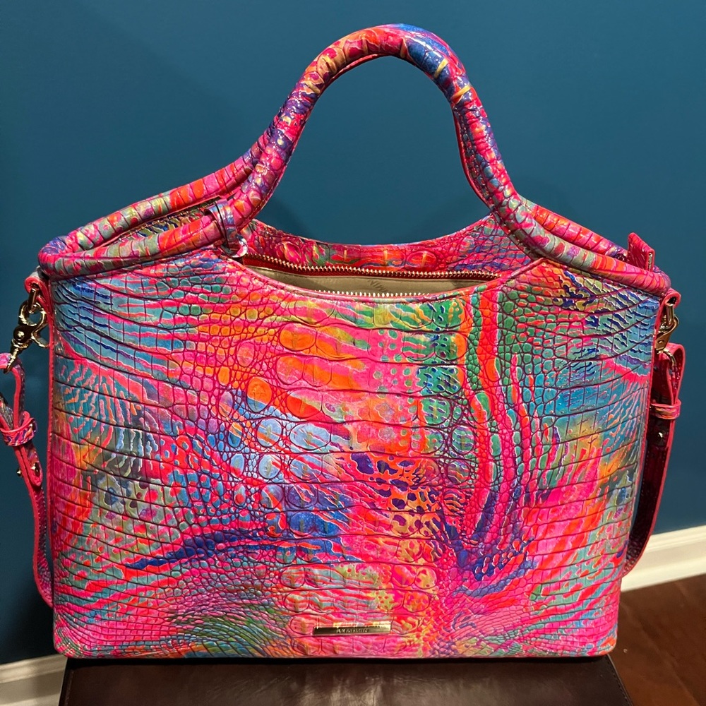 Brahmin shoulder bag with dust bag. Like new. Straps included.